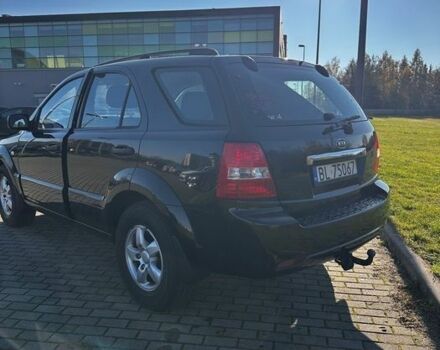 Черный Киа Соренто, объемом двигателя 2.5 л и пробегом 240 тыс. км за 3200 $, фото 5 на Automoto.ua