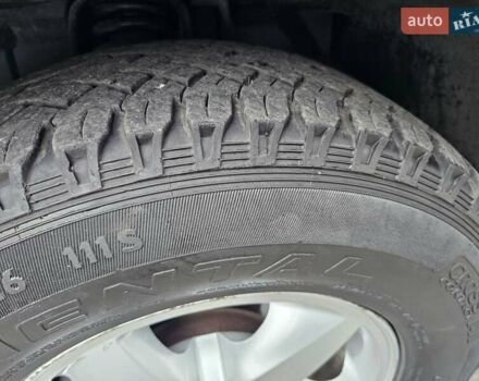 Черный Киа Соренто, объемом двигателя 3.3 л и пробегом 181 тыс. км за 9200 $, фото 11 на Automoto.ua