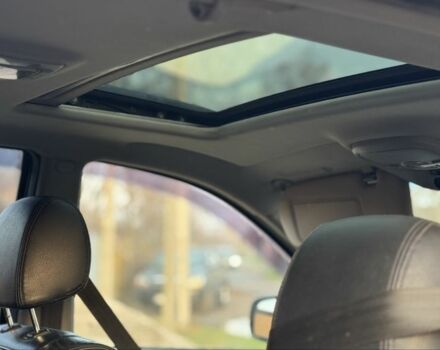 Черный Киа Соренто, объемом двигателя 2.5 л и пробегом 290 тыс. км за 5200 $, фото 9 на Automoto.ua