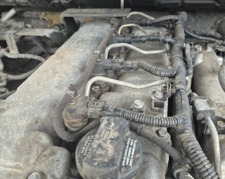 Черный Киа Соренто, объемом двигателя 2.5 л и пробегом 290 тыс. км за 4300 $, фото 9 на Automoto.ua