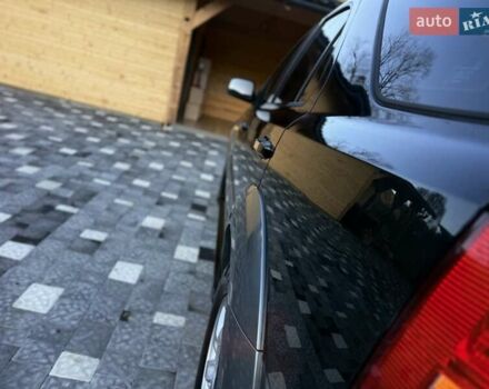 Черный Киа Соренто, объемом двигателя 2.5 л и пробегом 208 тыс. км за 8200 $, фото 32 на Automoto.ua