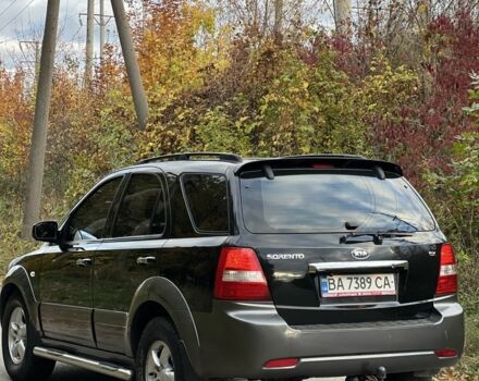 Чорний Кіа Соренто, об'ємом двигуна 2.5 л та пробігом 98 тис. км за 10500 $, фото 6 на Automoto.ua
