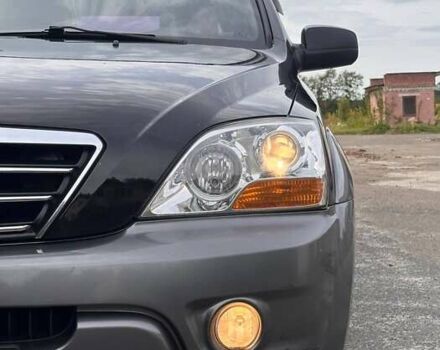 Чорний Кіа Соренто, об'ємом двигуна 2.5 л та пробігом 256 тис. км за 8500 $, фото 16 на Automoto.ua