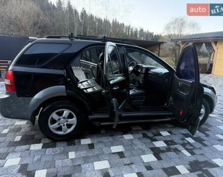 Черный Киа Соренто, объемом двигателя 2.5 л и пробегом 208 тыс. км за 8200 $, фото 87 на Automoto.ua