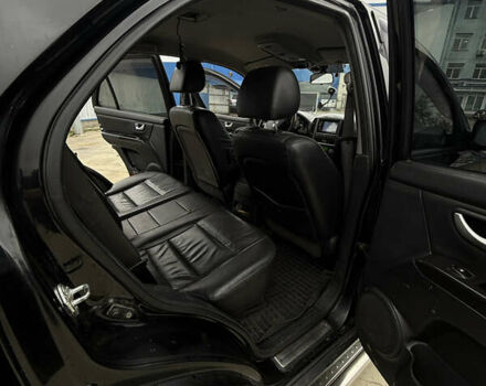 Черный Киа Соренто, объемом двигателя 2.5 л и пробегом 182 тыс. км за 8400 $, фото 10 на Automoto.ua