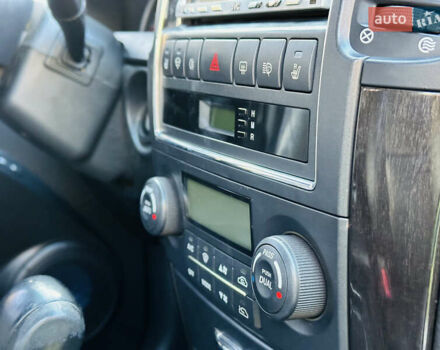 Черный Киа Соренто, объемом двигателя 2.5 л и пробегом 139 тыс. км за 8650 $, фото 34 на Automoto.ua