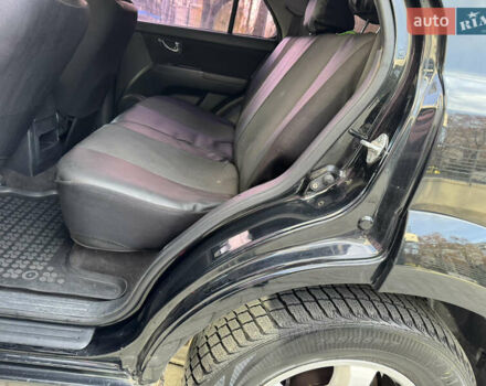 Черный Киа Соренто, объемом двигателя 2.5 л и пробегом 237 тыс. км за 5500 $, фото 10 на Automoto.ua