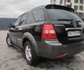 Черный Киа Соренто, объемом двигателя 2.5 л и пробегом 213 тыс. км за 8500 $, фото 3 на Automoto.ua