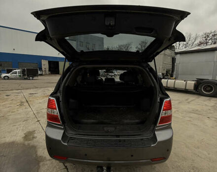 Черный Киа Соренто, объемом двигателя 2.5 л и пробегом 182 тыс. км за 8400 $, фото 7 на Automoto.ua