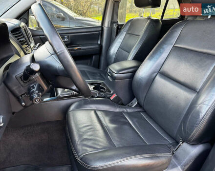 Черный Киа Соренто, объемом двигателя 2.5 л и пробегом 140 тыс. км за 8190 $, фото 17 на Automoto.ua