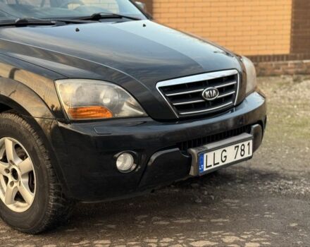 Черный Киа Соренто, объемом двигателя 2.5 л и пробегом 290 тыс. км за 5200 $, фото 3 на Automoto.ua