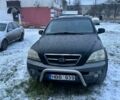 Черный Киа Соренто, объемом двигателя 2.5 л и пробегом 300 тыс. км за 5500 $, фото 2 на Automoto.ua