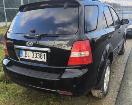 Черный Киа Соренто, объемом двигателя 2.5 л и пробегом 250 тыс. км за 4870 $, фото 4 на Automoto.ua
