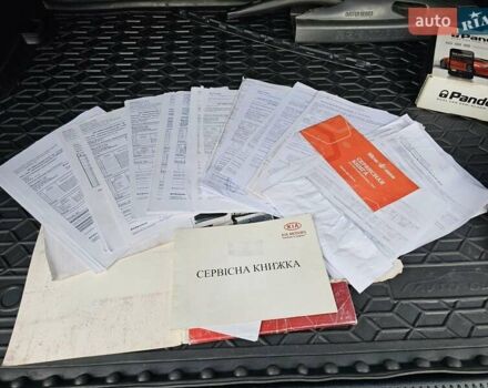 Черный Киа Соренто, объемом двигателя 3.3 л и пробегом 181 тыс. км за 9200 $, фото 31 на Automoto.ua