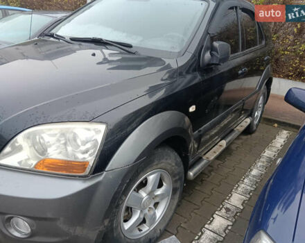 Чорний Кіа Соренто, об'ємом двигуна 2.5 л та пробігом 300 тис. км за 8300 $, фото 18 на Automoto.ua