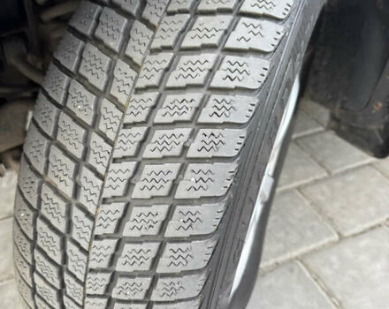 Черный Киа Соренто, объемом двигателя 2.5 л и пробегом 237 тыс. км за 5500 $, фото 15 на Automoto.ua