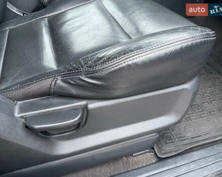 Черный Киа Соренто, объемом двигателя 2.5 л и пробегом 203 тыс. км за 8700 $, фото 23 на Automoto.ua