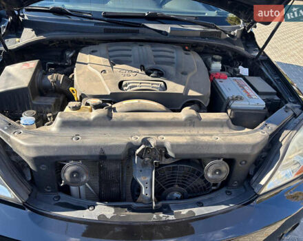 Черный Киа Соренто, объемом двигателя 2.5 л и пробегом 230 тыс. км за 8100 $, фото 14 на Automoto.ua