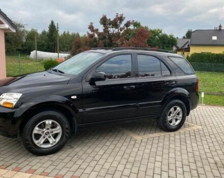 Черный Киа Соренто, объемом двигателя 2.5 л и пробегом 246 тыс. км за 3800 $, фото 1 на Automoto.ua