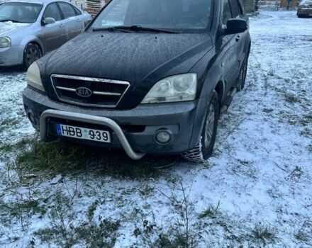 Черный Киа Соренто, объемом двигателя 2.5 л и пробегом 300 тыс. км за 5500 $, фото 1 на Automoto.ua