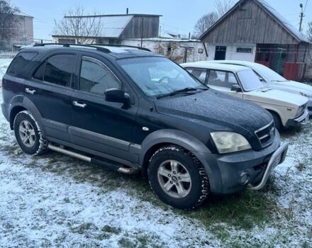 Черный Киа Соренто, объемом двигателя 2.5 л и пробегом 300 тыс. км за 5500 $, фото 4 на Automoto.ua