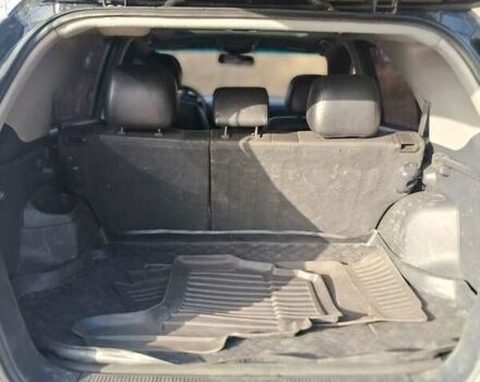 Черный Киа Соренто, объемом двигателя 2.5 л и пробегом 282 тыс. км за 8300 $, фото 6 на Automoto.ua