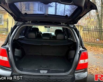 Черный Киа Соренто, объемом двигателя 2.5 л и пробегом 173 тыс. км за 9500 $, фото 13 на Automoto.ua