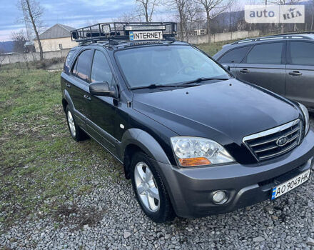 Черный Киа Соренто, объемом двигателя 2.5 л и пробегом 300 тыс. км за 8700 $, фото 4 на Automoto.ua