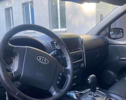 Чорний Кіа Соренто, об'ємом двигуна 3.3 л та пробігом 210 тис. км за 7483 $, фото 7 на Automoto.ua