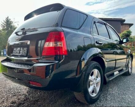 Черный Киа Соренто, объемом двигателя 2.5 л и пробегом 269 тыс. км за 6250 $, фото 5 на Automoto.ua