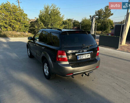 Чорний Кіа Соренто, об'ємом двигуна 2.5 л та пробігом 255 тис. км за 8750 $, фото 13 на Automoto.ua