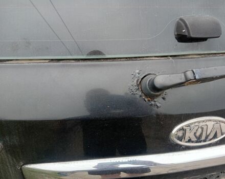 Черный Киа Соренто, объемом двигателя 2.5 л и пробегом 285 тыс. км за 2379 $, фото 4 на Automoto.ua