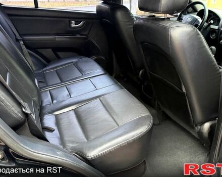 Черный Киа Соренто, объемом двигателя 2.5 л и пробегом 173 тыс. км за 9500 $, фото 11 на Automoto.ua