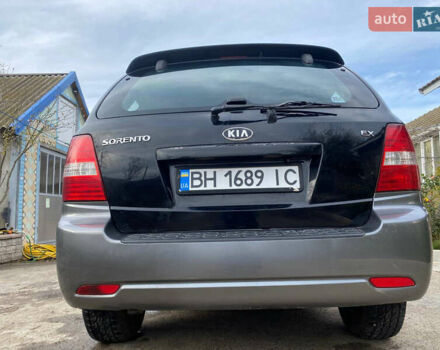 Черный Киа Соренто, объемом двигателя 2.5 л и пробегом 214 тыс. км за 8500 $, фото 10 на Automoto.ua