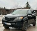 Черный Киа Соренто, объемом двигателя 2.36 л и пробегом 235 тыс. км за 8700 $, фото 2 на Automoto.ua