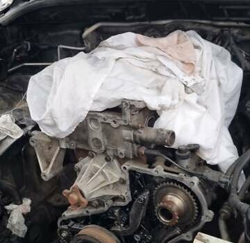 Черный Киа Соренто, объемом двигателя 2.5 л и пробегом 300 тыс. км за 4600 $, фото 5 на Automoto.ua