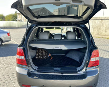 Кіа Соренто 2009 у Львові на Automoto.ua Чорний Кіа Соренто, об'ємом двигуна 2.5 л та пробігом 231 тис. км за 9300 $, фото 6 на Automoto.ua