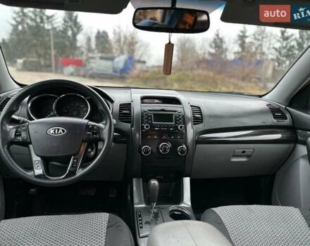 Черный Киа Соренто, объемом двигателя 2.36 л и пробегом 235 тыс. км за 8700 $, фото 31 на Automoto.ua