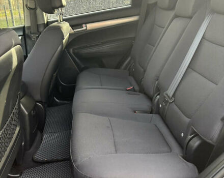 Чорний Кіа Соренто, об'ємом двигуна 2.2 л та пробігом 270 тис. км за 11650 $, фото 10 на Automoto.ua