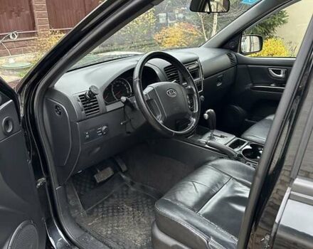 Черный Киа Соренто, объемом двигателя 2.5 л и пробегом 199 тыс. км за 10350 $, фото 6 на Automoto.ua