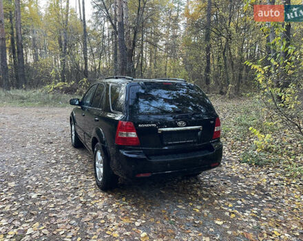 Чорний Кіа Соренто, об'ємом двигуна 2.5 л та пробігом 210 тис. км за 5500 $, фото 5 на Automoto.ua