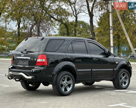 Черный Киа Соренто, объемом двигателя 2.5 л и пробегом 299 тыс. км за 5399 $, фото 17 на Automoto.ua