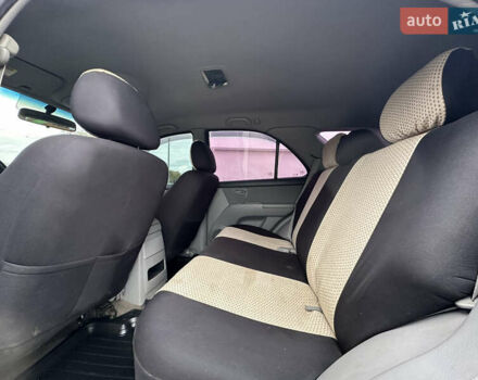 Черный Киа Соренто, объемом двигателя 2.5 л и пробегом 299 тыс. км за 5399 $, фото 23 на Automoto.ua