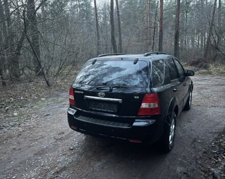 Черный Киа Соренто, объемом двигателя 2.5 л и пробегом 200 тыс. км за 5200 $, фото 7 на Automoto.ua
