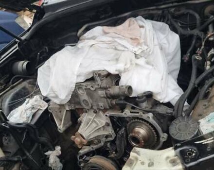 Черный Киа Соренто, объемом двигателя 2.5 л и пробегом 300 тыс. км за 4600 $, фото 6 на Automoto.ua