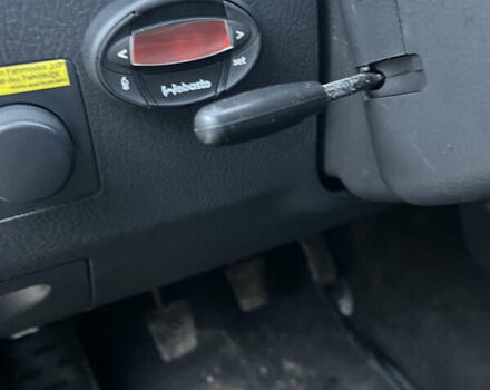 Чорний Кіа Соренто, об'ємом двигуна 2.5 л та пробігом 210 тис. км за 5500 $, фото 8 на Automoto.ua