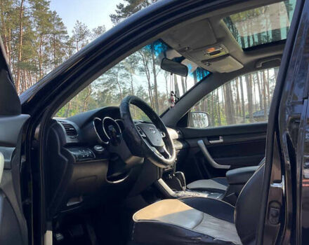 Черный Киа Соренто, объемом двигателя 2.2 л и пробегом 312 тыс. км за 11500 $, фото 6 на Automoto.ua