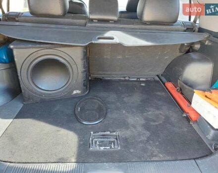 Черный Киа Соренто, объемом двигателя 2.5 л и пробегом 197 тыс. км за 10000 $, фото 5 на Automoto.ua