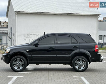 Черный Киа Соренто, объемом двигателя 2.5 л и пробегом 299 тыс. км за 5399 $, фото 13 на Automoto.ua