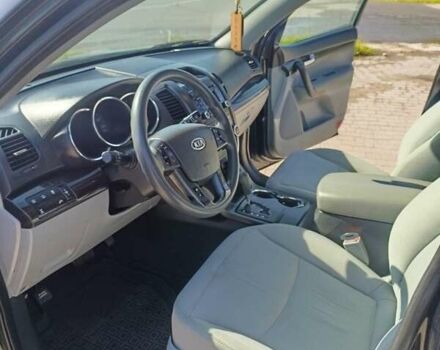 Черный Киа Соренто, объемом двигателя 2.36 л и пробегом 235 тыс. км за 8700 $, фото 23 на Automoto.ua